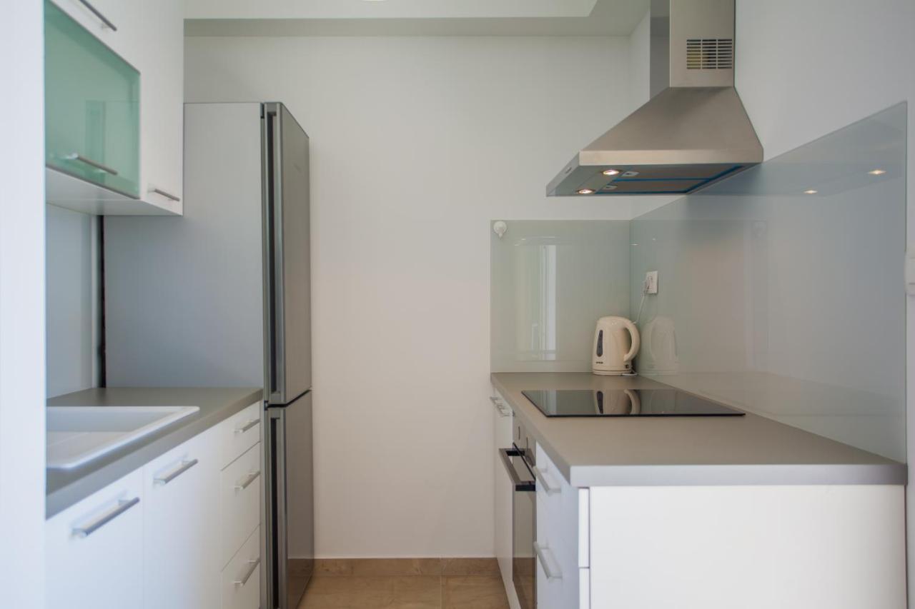 Apartman Pinja Cres Exterior photo